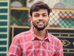 मनोज दे ने खरीदी फॉर्च्यूनर , बचपन का सपना किया पूरा